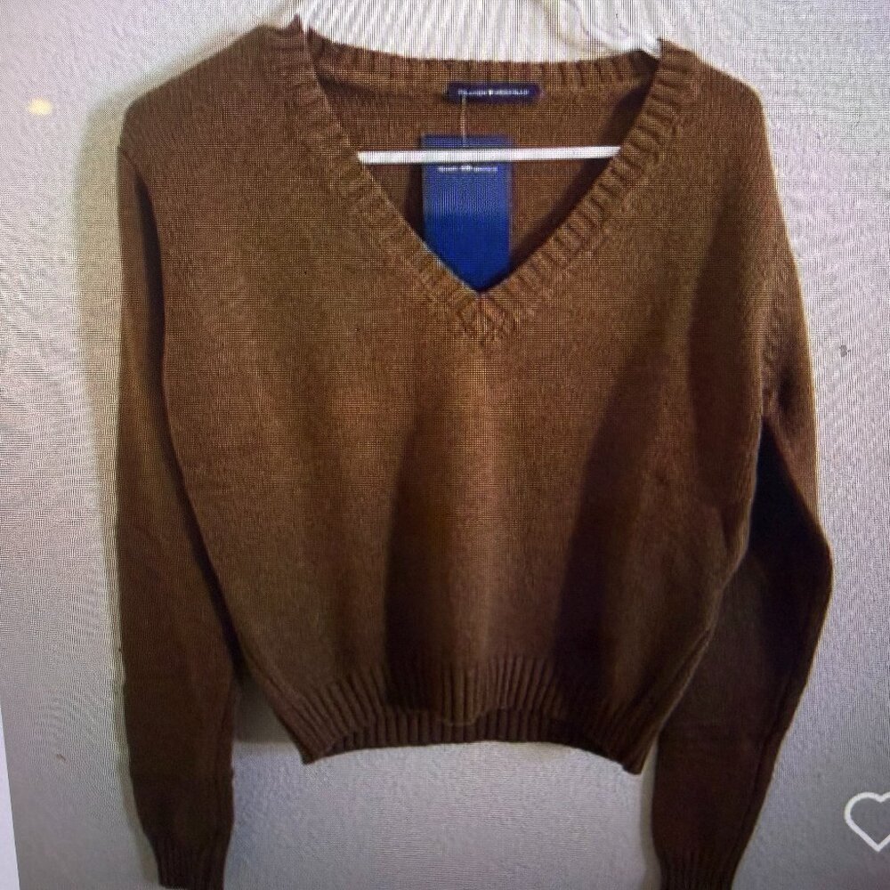 Brandy Melville Brown Leigh Sweater and Matching Knitted Fold-Over shorts